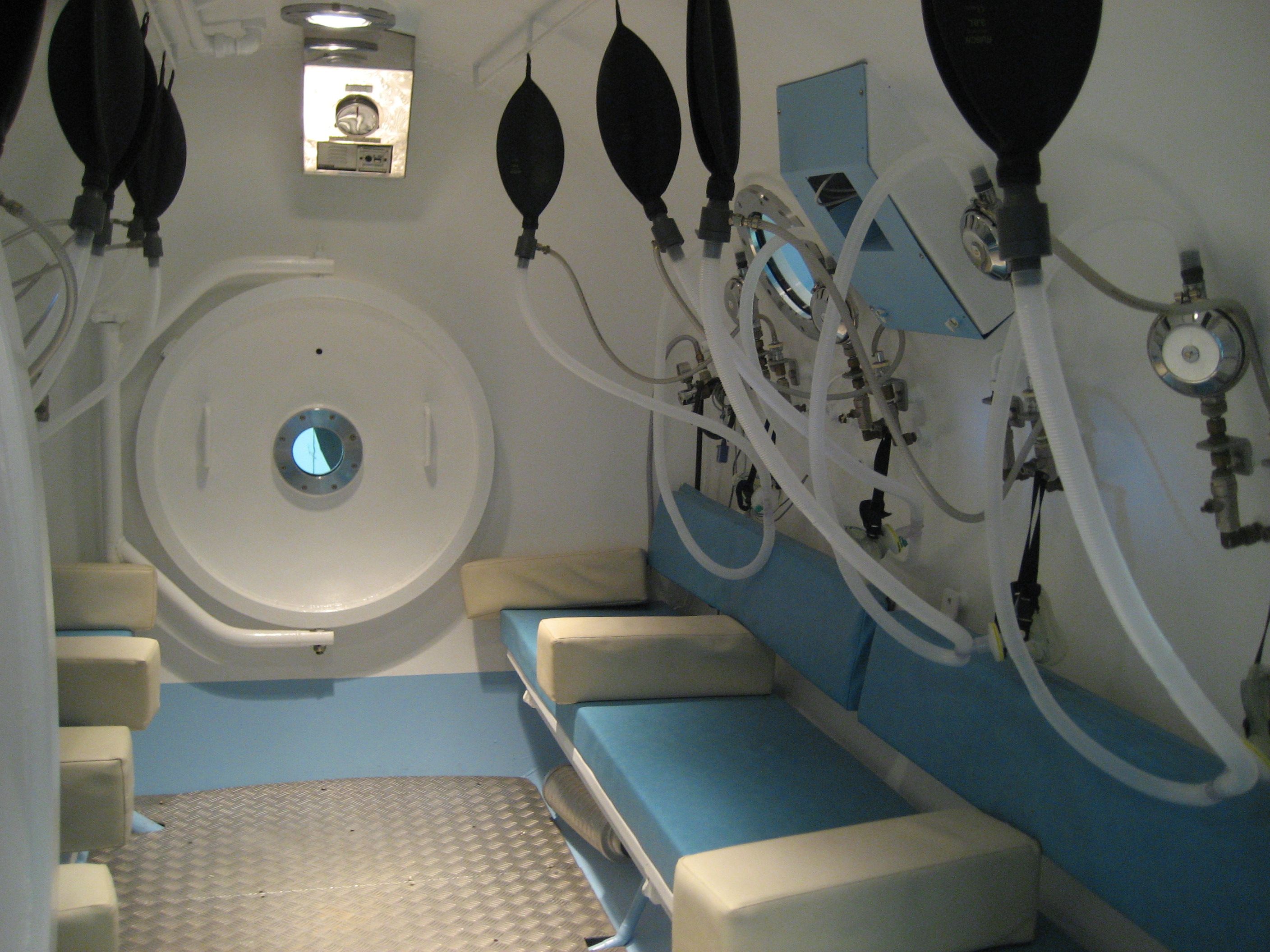 Caisson hyperbare Polyclinique Urbain V Elsan — free download